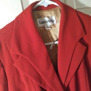 Red pants suit,Danny & Nicole size 10 straight leg 63% polyester 34% rayon 3% sp